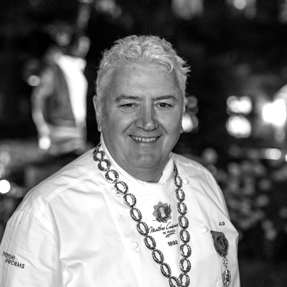OOH Chef Jean-Louis – JLD-medaille-Residence-crop-square FRENCH MASTER CHEF JEAN-LOUIS DUMONET